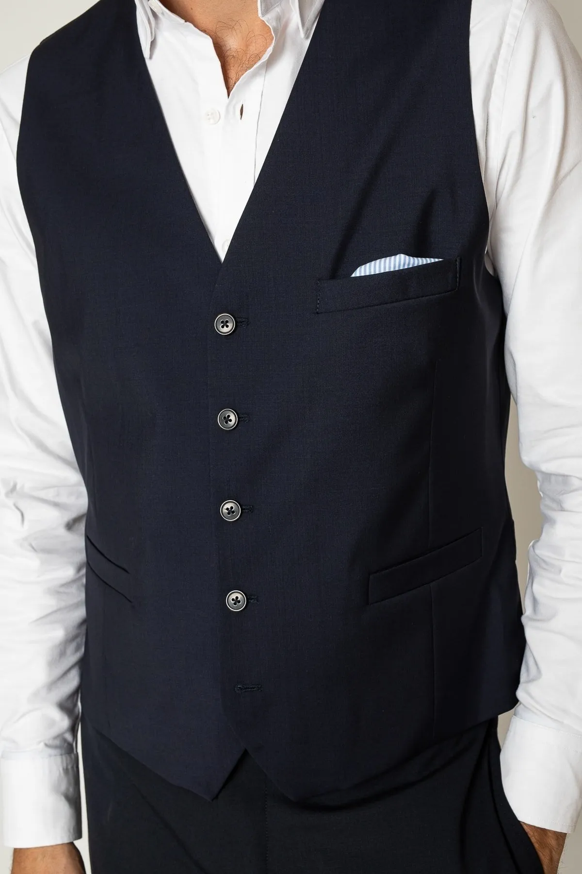 Gilet Shelter marine | Gilet de costume coupe cintrée | Mode homme | JAQK Taille 50 Couleur Marine