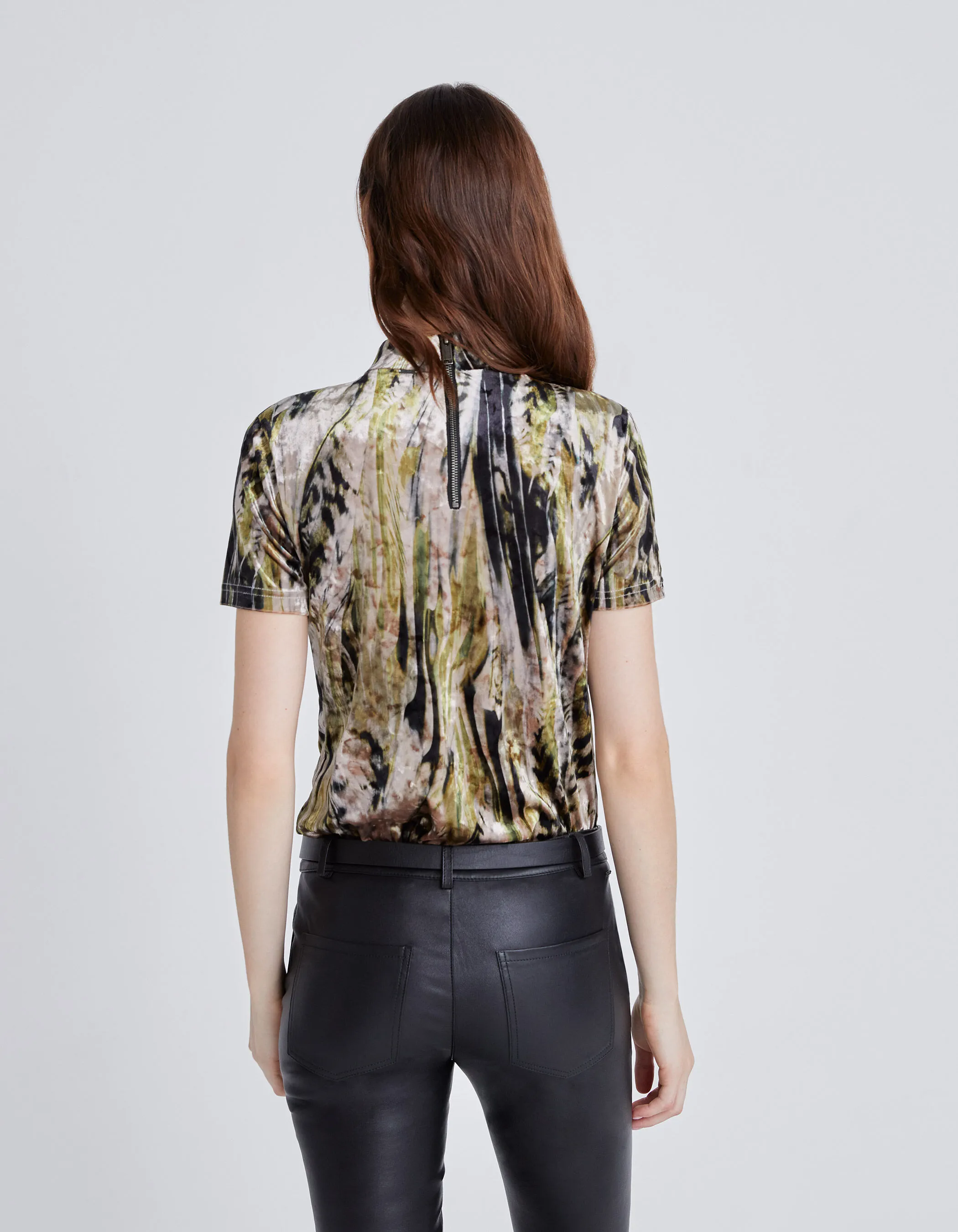 Top beige velours imprimé abstrait Femme